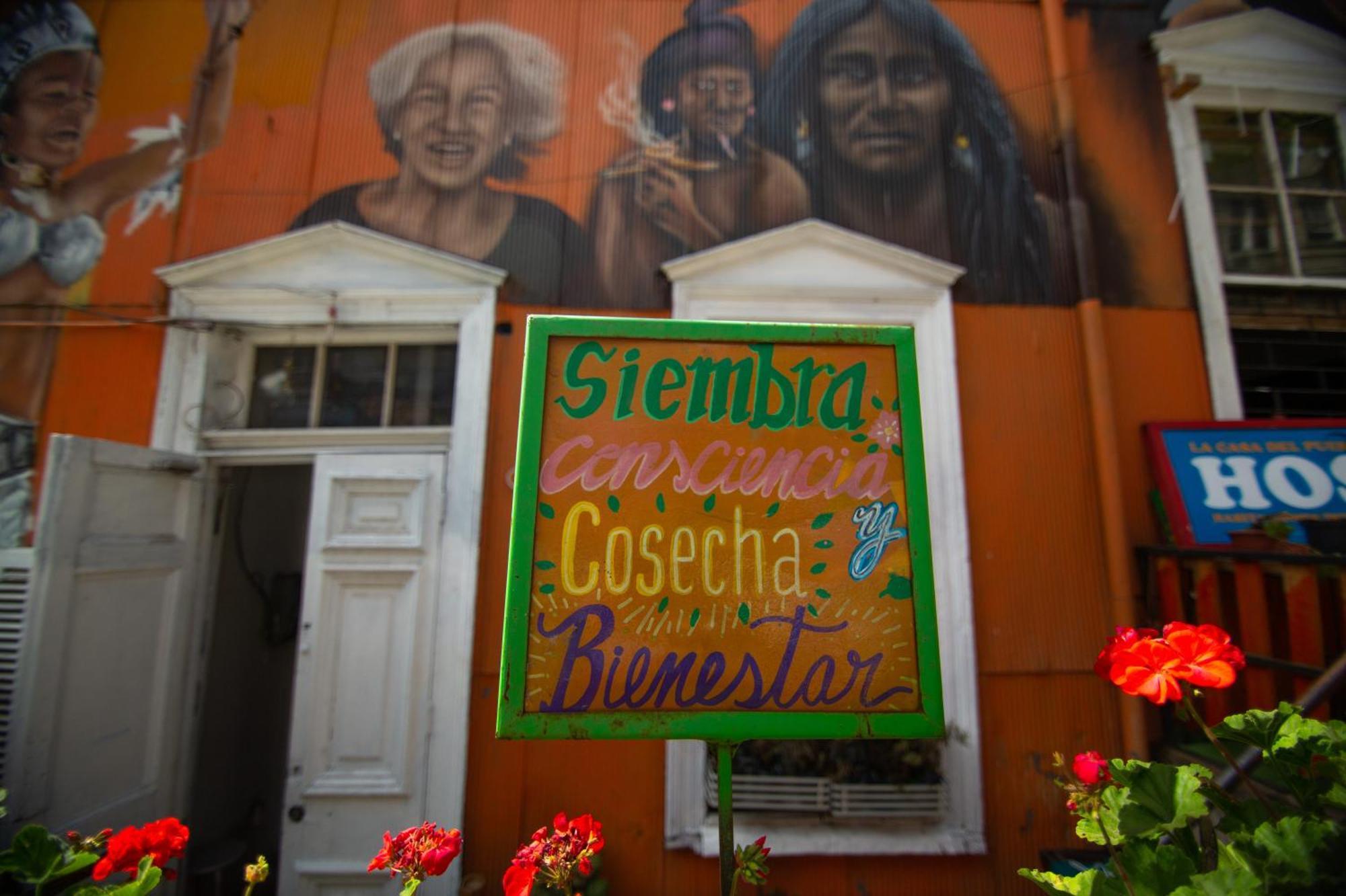 La Casa Del Puerto, Hostal Cultural, Cerro Alegre Valparaíso Exterior foto